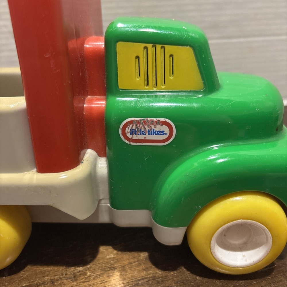 Little Tikes Hand Held Farm Truck  With Sounds and Music No Animals Works - Picture 5 of 7